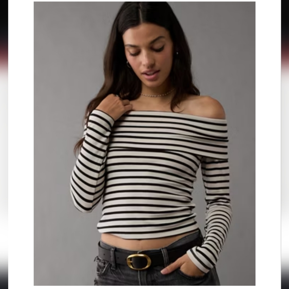 Women’s American Eagle striped off the shoulder long sleeve top NWT size XL
